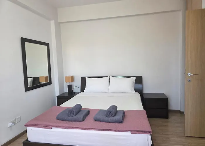 Coco De 408 * Lemesos