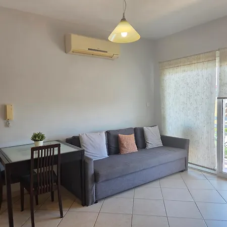 Coco De 408 * Limasol