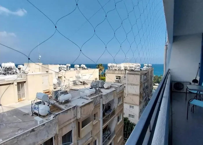 Coco De 408 利马索尔